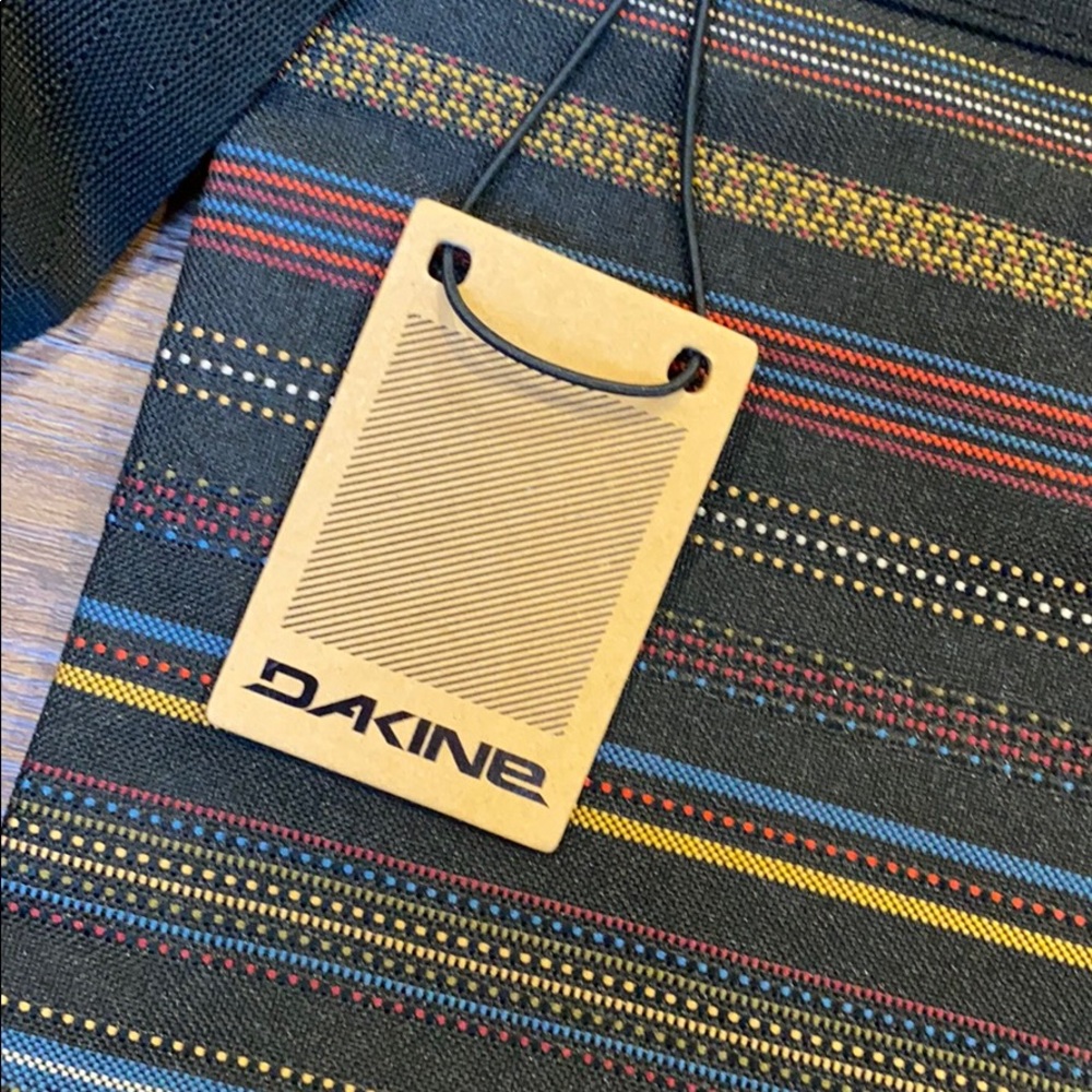 DAKINE crossbody
